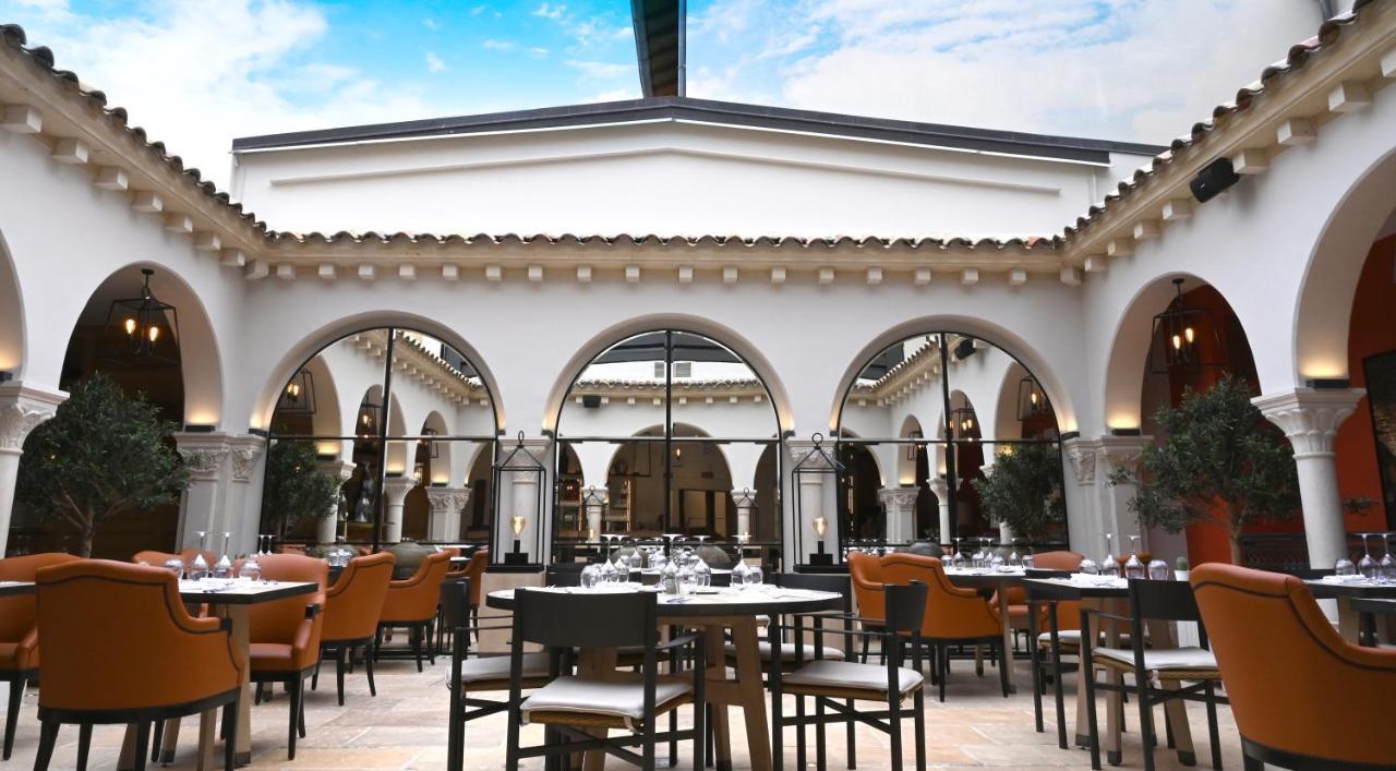Hotel Le Rempart Турню Екстер'єр фото
