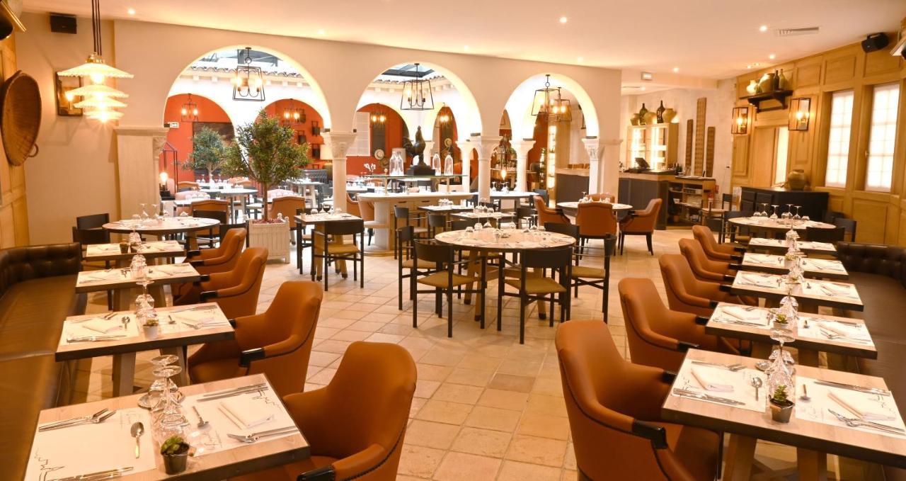 Hotel Le Rempart Турню Екстер'єр фото